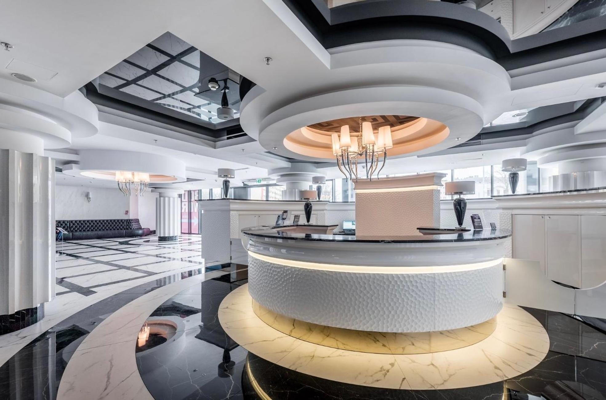 Hanza Tower Lux Sauna&Pool Szczecin Extérieur photo